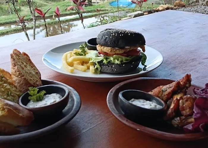 Riddhi Restaurant & Villas Jatiluwih Мини-отель *