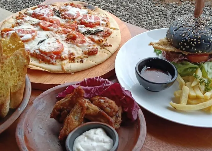 Riddhi Restaurant & Villas Jatiluwih * Джатилувих
